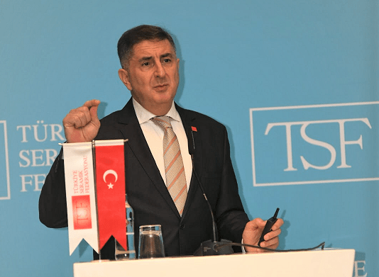 Türkiye Seramik Federasyonu Erdem Çenesiz başkanlığında devam kararı aldı